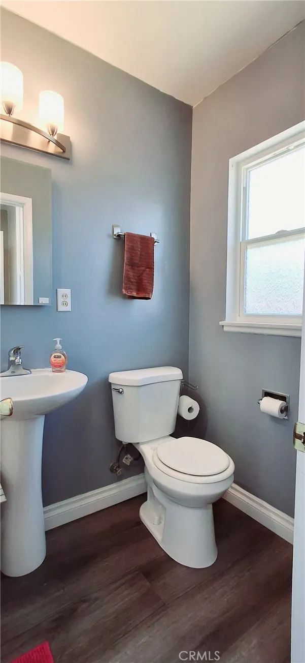 3330 Lynoak Drive, Claremont, California 91711 home-pic-16